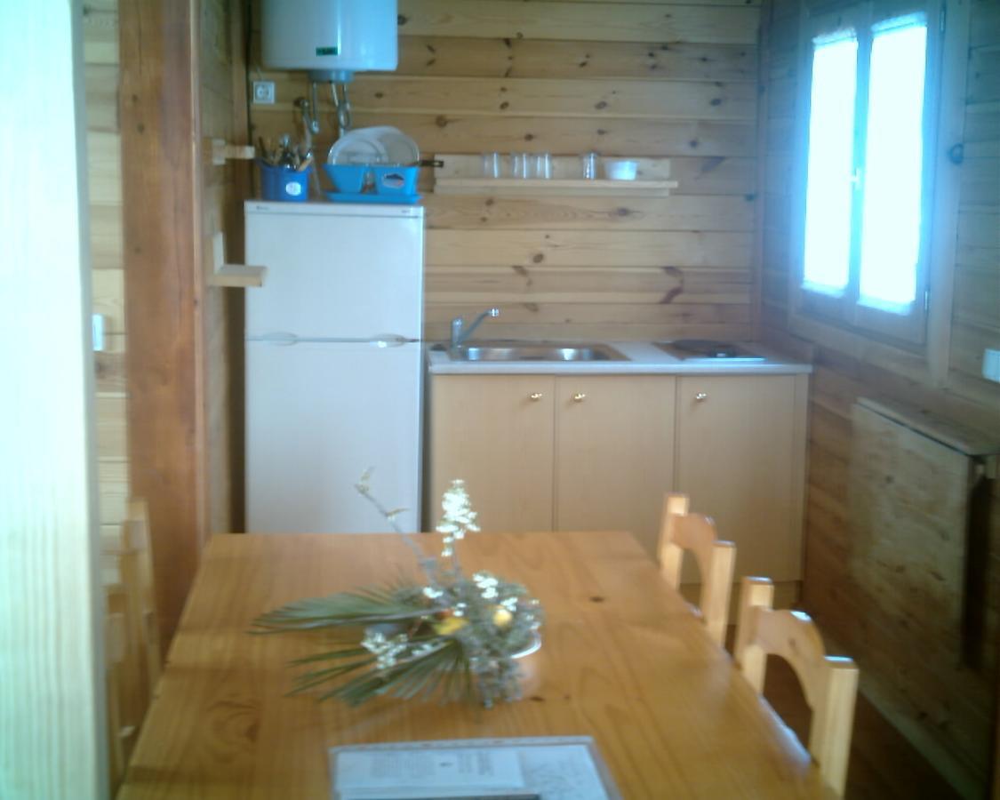 Cabanas Y Bungalows La Falaguera Barx Bagian luar foto