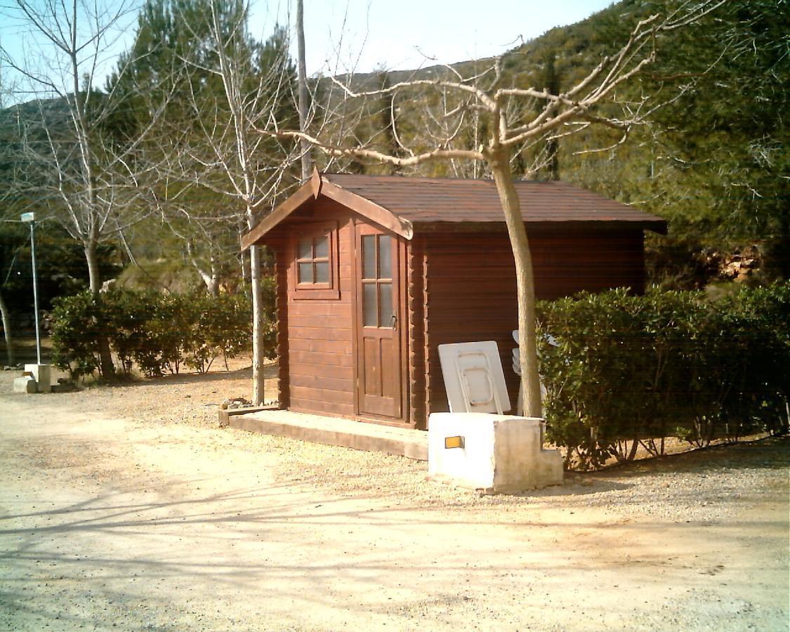 Cabanas Y Bungalows La Falaguera Barx Bagian luar foto